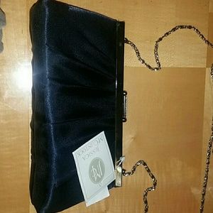 Elegant Jessica McClintock Cluth bag